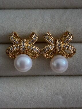 Elegant Bow Earrings| Gold Earrings| Pearl Earrings|Christmas gift for her